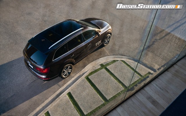 Audi Q7 TDI 2012 Widescreen Picture #10 Audi Q7 TDI 2012 Widescreen Picture #10