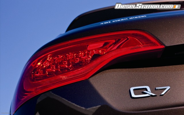 Audi Q7 TDI 2012 Widescreen Picture #12 Audi Q7 TDI 2012 Widescreen Picture #12