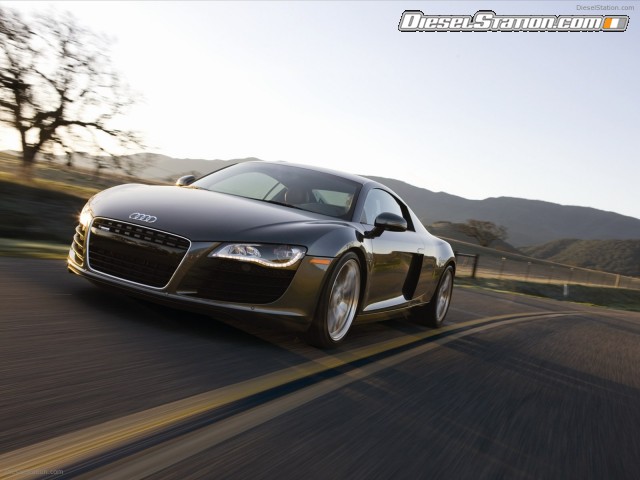 Audi R8 2011 Picture #24 Audi R8 2011 Picture #24