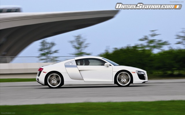 Audi R8 2011 Widescreen Picture #48 Audi R8 2011 Widescreen Picture #48