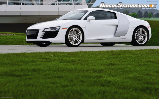 Audi R8 2011 Widescreen Picture #28 Audi R8 2011 Widescreen Picture #28