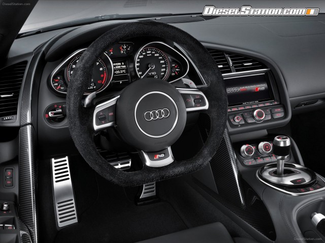 Audi R8 2013 Picture #1 Audi R8 2013 Picture #1