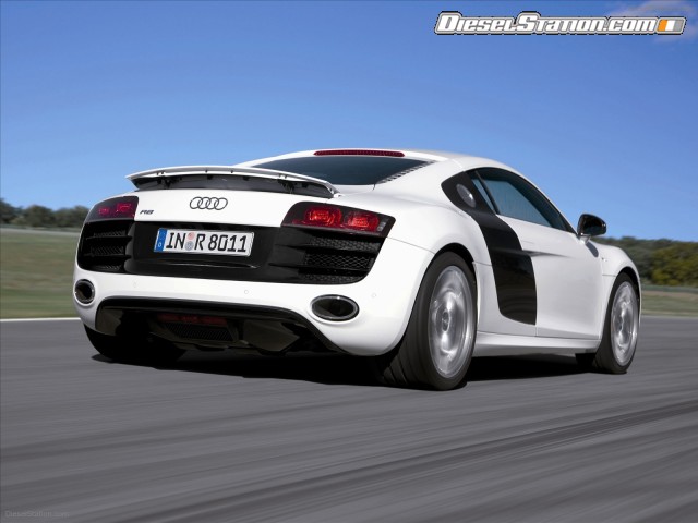 Audi R8 FSI Quattro Picture #8 Audi R8 FSI Quattro Picture #8