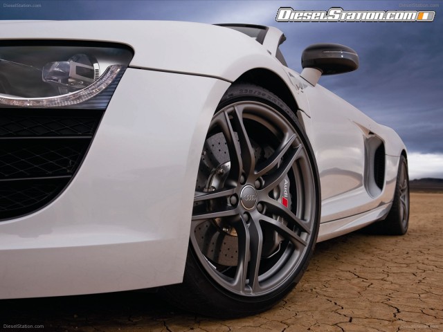 Audi R8 GT Spyder 2012 Picture #40 Audi R8 GT Spyder 2012 Picture #40