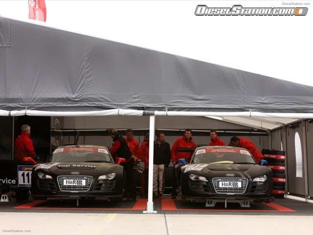 Audi R8 LMS 2011 Picture #17 Audi R8 LMS 2011 Picture #17