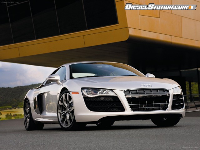 Audi R8 V10 5 2 FSI quattro 2012 Picture #18 Audi R8 V10 5 2 FSI quattro 2012 Picture #18