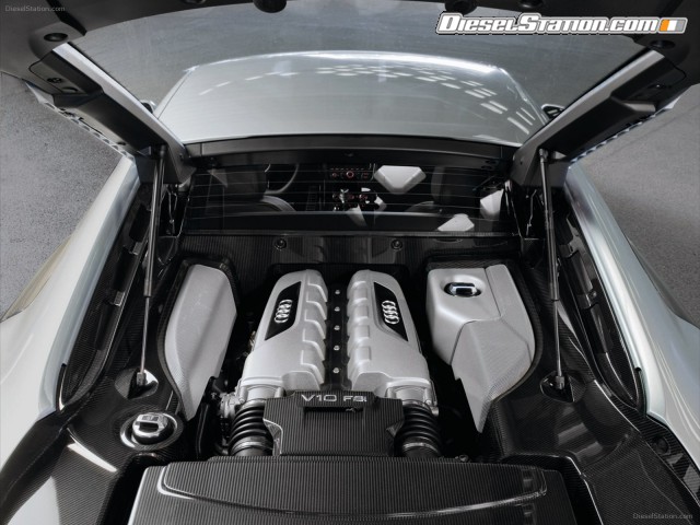 Audi R8 V10 5 2 FSI quattro 2012 Picture #19 Audi R8 V10 5 2 FSI quattro 2012 Picture #19