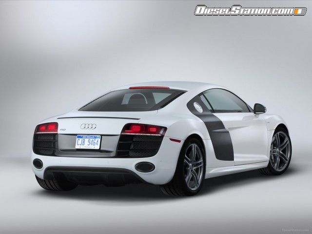 Audi R8 V10 5 2 FSI quattro 2012 Picture #7 Audi R8 V10 5 2 FSI quattro 2012 Picture #7
