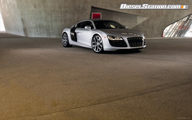 Audi R8 V10 5 2 FSI quattro 2012 Widescreen Picture #5 Audi R8 V10 5 2 FSI quattro 2012 Widescreen Picture #5