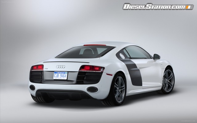 Audi R8 V10 5 2 FSI quattro 2012 Widescreen Picture #9 Audi R8 V10 5 2 FSI quattro 2012 Widescreen Picture #9