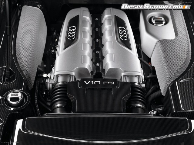 Audi R8 V8 4 2 FSI quattro 2011 Picture #34 Audi R8 V8 4 2 FSI quattro 2011 Picture #34