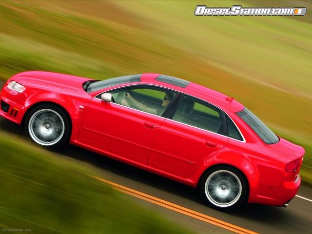 Audi RS 4 2007 Picture #3 Audi RS 4 2007 Picture #3