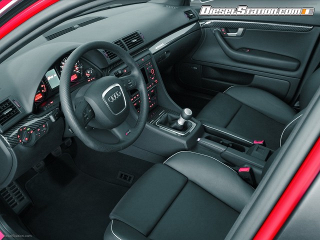 Audi RS 4 2007 Picture #8 Audi RS 4 2007 Picture #8