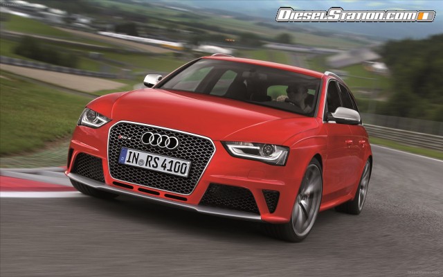 Audi RS 4 Avant 2012 Widescreen Picture #10 Audi RS 4 Avant 2012 Widescreen Picture #10