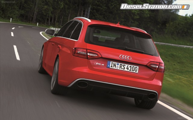 Audi RS 4 Avant 2012 Widescreen Picture #72 Audi RS 4 Avant 2012 Widescreen Picture #72