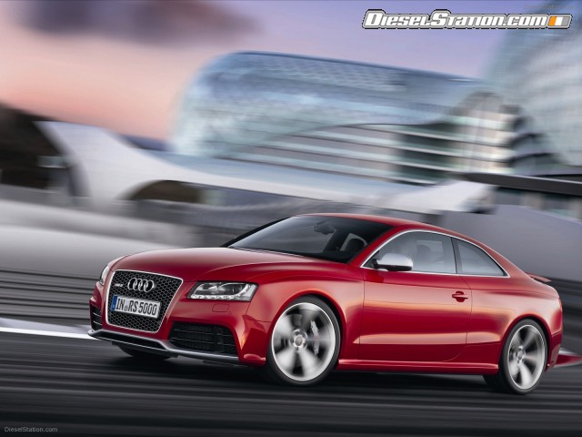 Audi RS 5 2011 Picture #11 Audi RS 5 2011 Picture #11