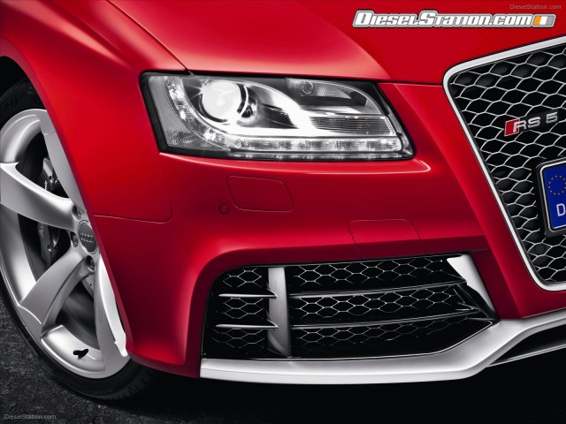 Audi RS 5 2011 Picture #2 Audi RS 5 2011 Picture #2