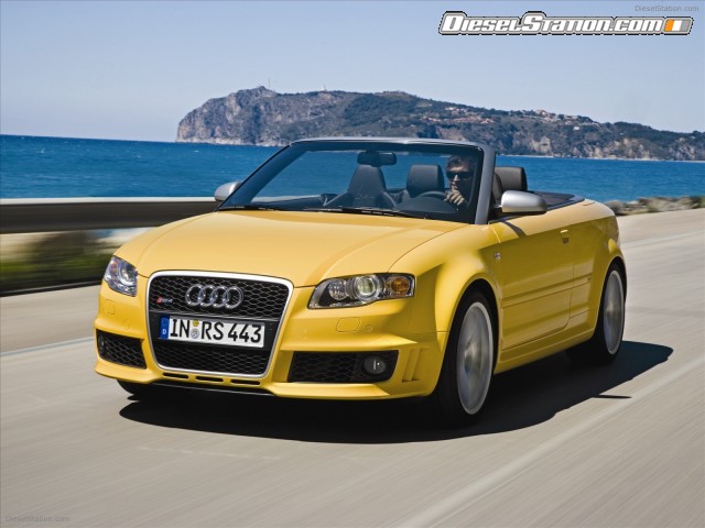 Audi RS4 Cabriolet Picture #25 Audi RS4 Cabriolet Picture #25