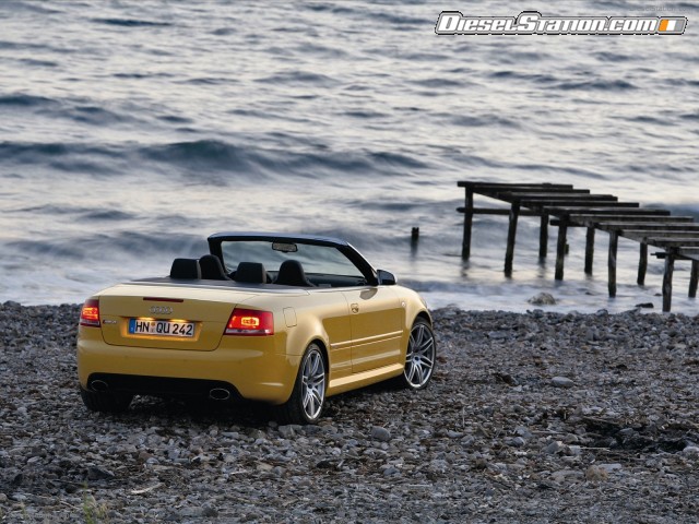 Audi RS4 Cabriolet Picture #10 Audi RS4 Cabriolet Picture #10