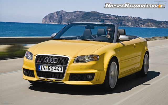 Audi RS4 Cabriolet Widescreen Picture #3 Audi RS4 Cabriolet Widescreen Picture #3