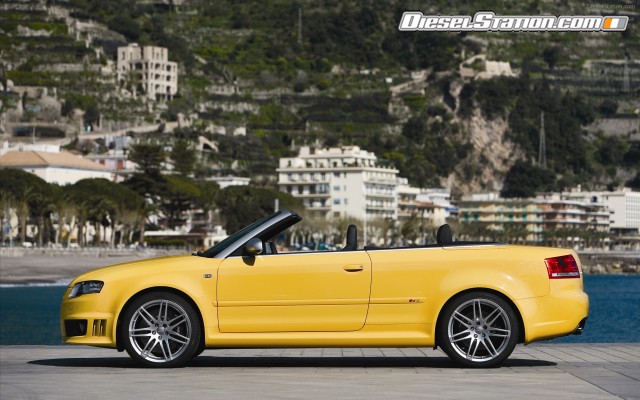 Audi RS4 Cabriolet Widescreen Picture #28 Audi RS4 Cabriolet Widescreen Picture #28