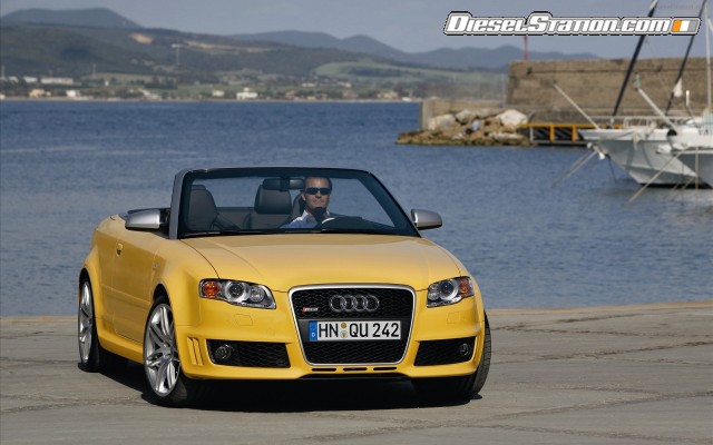 Audi RS4 Cabriolet Widescreen Picture #29 Audi RS4 Cabriolet Widescreen Picture #29