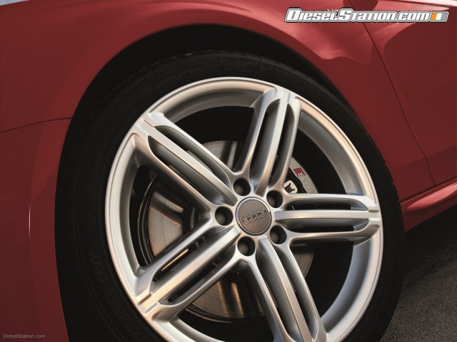 Audi S4 2012 Picture #32 Audi S4 2012 Picture #32