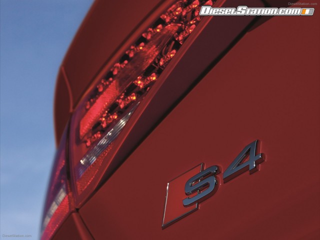 Audi S4 2012 Picture #21 Audi S4 2012 Picture #21