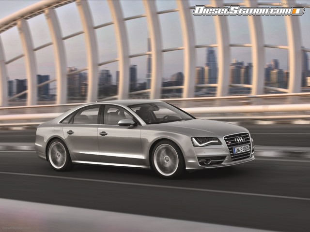Audi S8 2013 Picture #11 Audi S8 2013 Picture #11