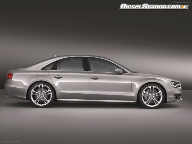 Audi S8 2013 Picture #17 Audi S8 2013 Picture #17