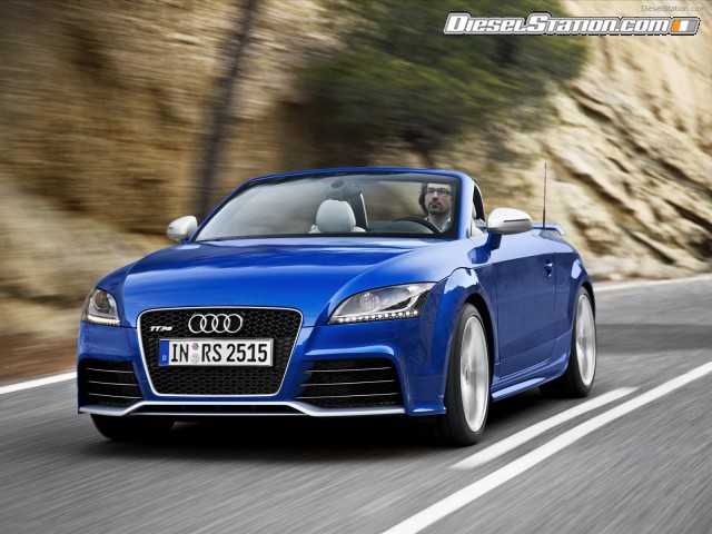Audi TT RS 2012 Picture #10 Audi TT RS 2012 Picture #10