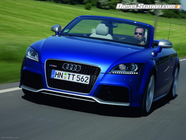 Audi TT RS 2012 Picture #128 Audi TT RS 2012 Picture #128