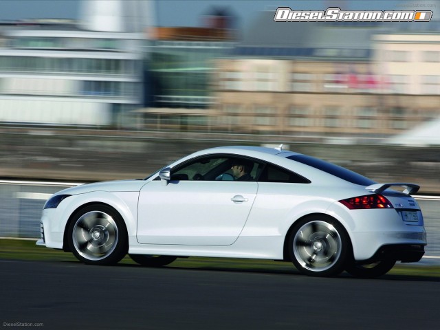 Audi TT RS 2012 Picture #147 Audi TT RS 2012 Picture #147