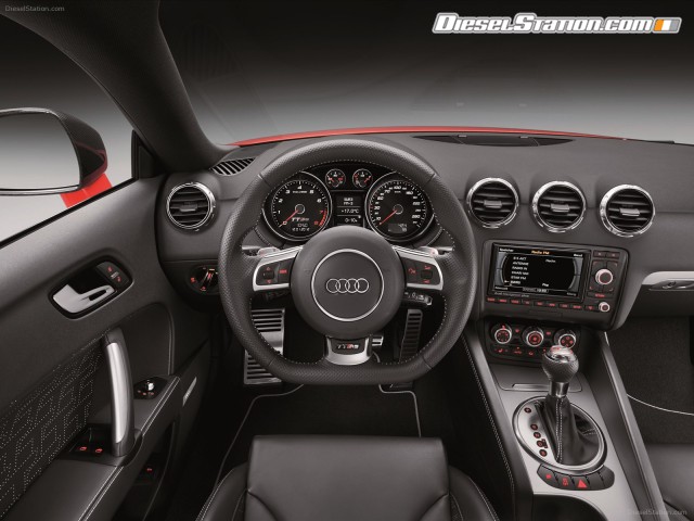 Audi TT RS plus 2013 Picture #49 Audi TT RS plus 2013 Picture #49