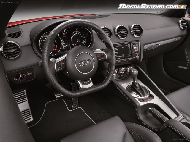 Audi TT RS plus 2013 Picture #30 Audi TT RS plus 2013 Picture #30