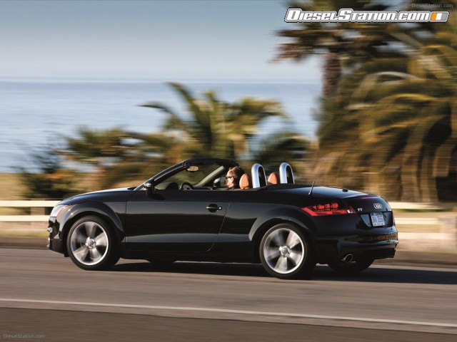 Audi TT Roadster 2012 Picture #15 Audi TT Roadster 2012 Picture #15