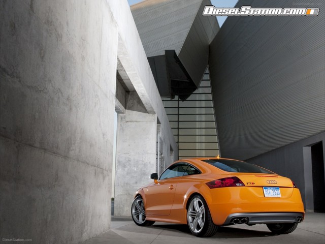 Audi TTS Coupe 2011 Picture #27 Audi TTS Coupe 2011 Picture #27