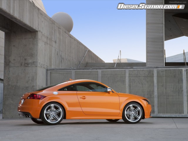 Audi TTS Coupe 2011 Picture #30 Audi TTS Coupe 2011 Picture #30