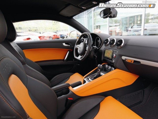 Audi TTS Coupe 2011 Picture #5 Audi TTS Coupe 2011 Picture #5