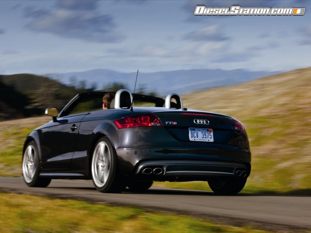 Audi TTS Roadster 2012 Picture #8 Audi TTS Roadster 2012 Picture #8