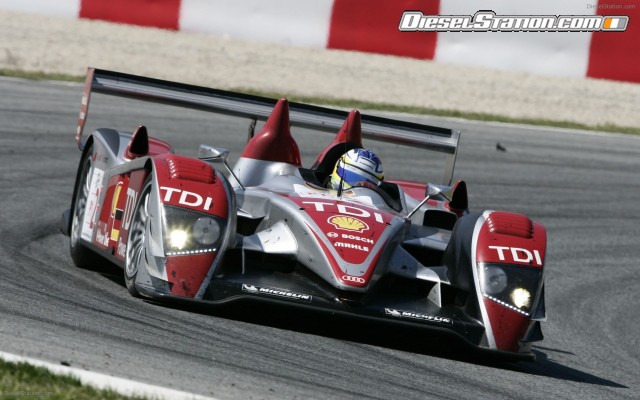Audi r10 tdi Widescreen Picture #35 Audi r10 tdi Widescreen Picture #35