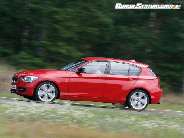 BMW 1 Series  Sport Line 2012 Picture #31 BMW 1 Series  Sport Line 2012 Picture #31