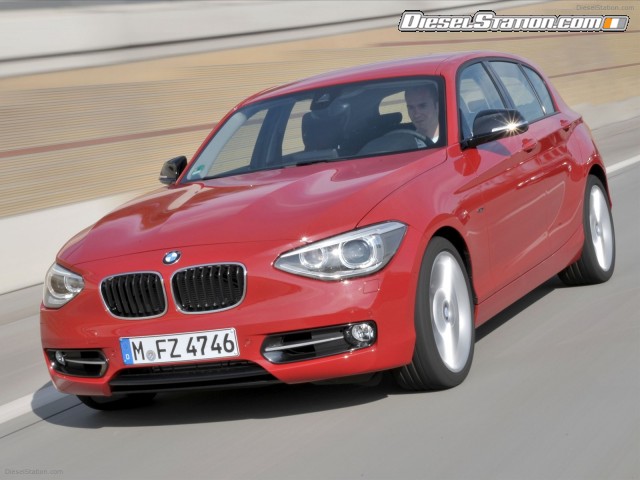 BMW 1 Series  Sport Line 2012 Picture #16 BMW 1 Series  Sport Line 2012 Picture #16
