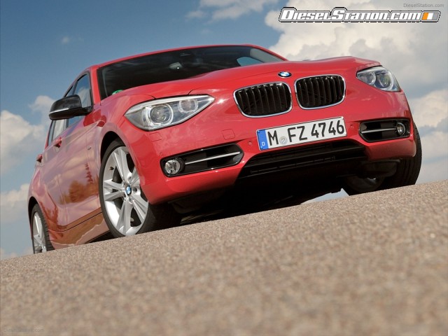 BMW 1 Series  Sport Line 2012 Picture #50 BMW 1 Series  Sport Line 2012 Picture #50