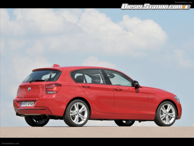BMW 1 Series  Sport Line 2012 Picture #44 BMW 1 Series  Sport Line 2012 Picture #44