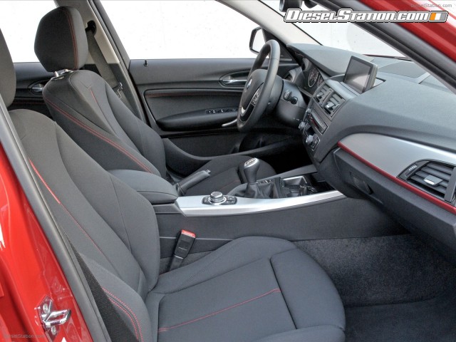 BMW 1 Series  Sport Line 2012 Picture #10 BMW 1 Series  Sport Line 2012 Picture #10