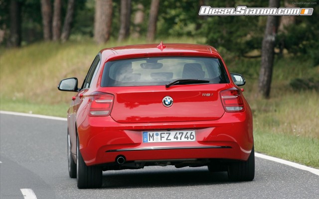 BMW 1 Series  Sport Line 2012 Widescreen Picture #34 BMW 1 Series  Sport Line 2012 Widescreen Picture #34