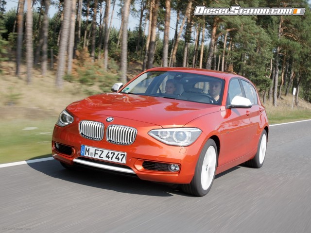BMW 1 Series  Urban Line 2012 Picture #41 BMW 1 Series  Urban Line 2012 Picture #41