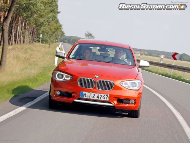 BMW 1 Series  Urban Line 2012 Picture #51 BMW 1 Series  Urban Line 2012 Picture #51