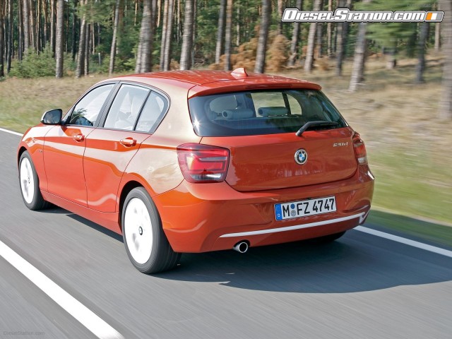 BMW 1 Series  Urban Line 2012 Picture #42 BMW 1 Series  Urban Line 2012 Picture #42
